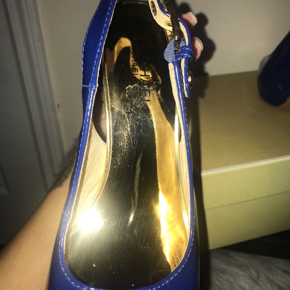 💯% Authentic Michael Kors Blue Slingback Sandals - Picture 6 of 14